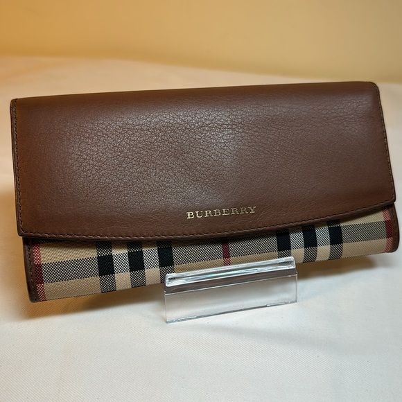 Burberry Long Wallet Tartan & Brown Leather, unbranded insert & Crossbody Chain - Picture 4 of 16